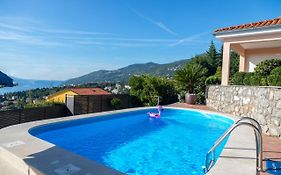 Apartments Villa Adore